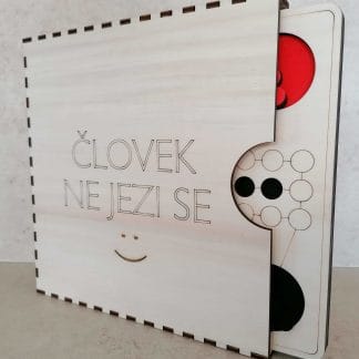 Lesena igra Človek ne jezi se